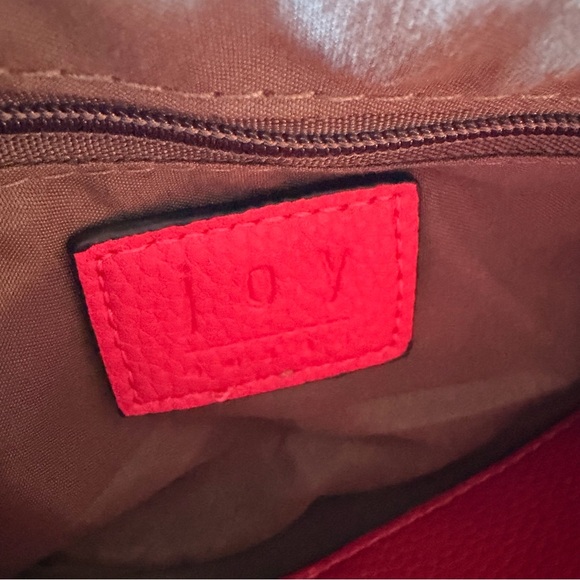 Joy Susan Pink Faux Leather Convertible Crossbody and Wristlet NEW WITH TAGS - Picture 6 of 7